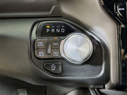 Used 2021 RAM 1500 Laramie w/ Sport Appearance Package image 15