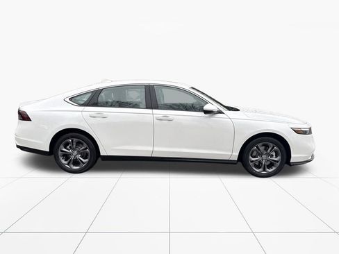 New 2026 Honda Accord EX-L image 9