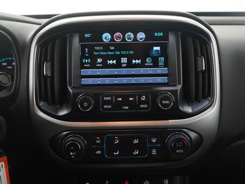 Used 2016 Chevrolet Colorado LT w/ Luxury Package, Chrome image 16