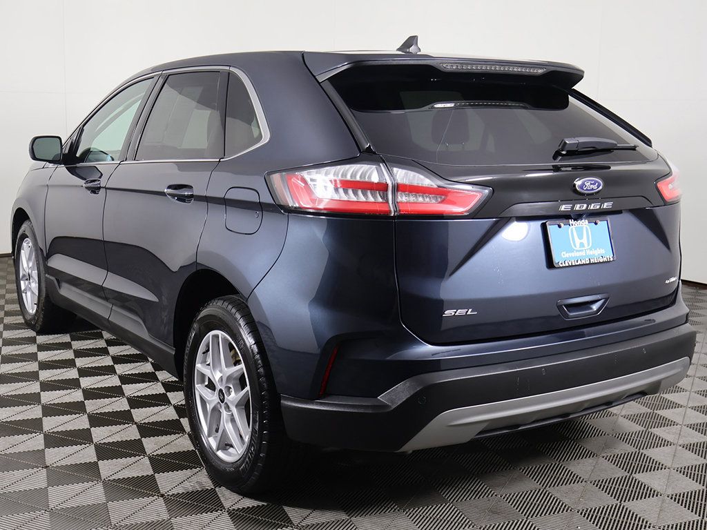 Used 2024 Ford Edge SEL w/ Convenience Package AWD/4WD image 8