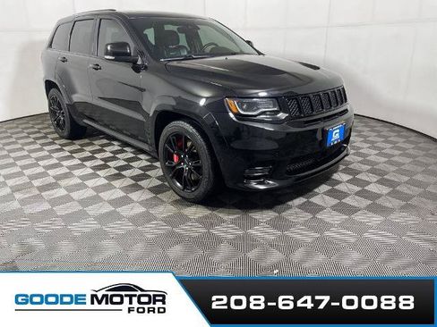 Used 2017 Jeep Grand Cherokee SRT w/ Trailer Tow Group IV AWD/4WD image 2
