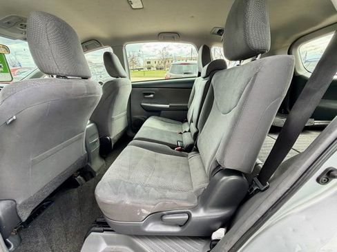 Used 2014 Toyota Prius V Three image 13