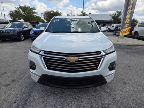 Used 2023 Chevrolet Traverse High Country FWD image 22
