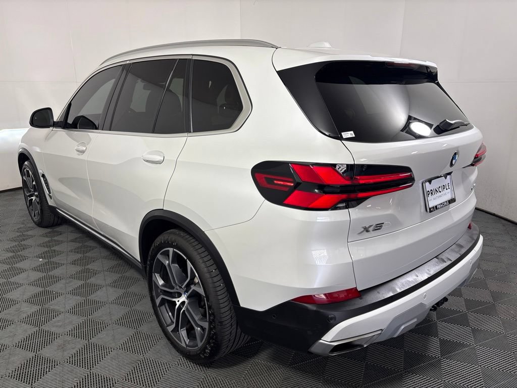 Certified 2025 BMW X5 xDrive40i AWD/4WD image 7