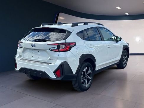 Used 2024 Subaru Crosstrek 2.0i Premium AWD/4WD image 5