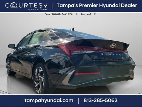 New 2026 Hyundai Elantra Limited image 2