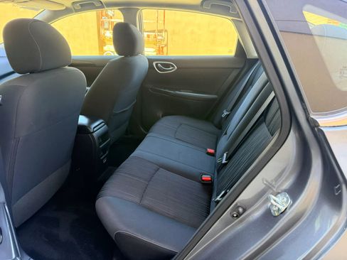 Used 2017 Nissan Sentra SV w/ Style Package FWD image 18