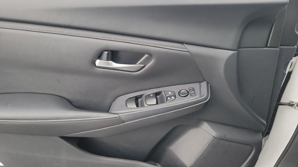 Used 2024 Nissan Sentra SV w/ All-Weather Package FWD image 16