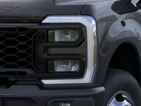 New 2026 Ford F350 XL w/ STX Appearance Package AWD/4WD image 19