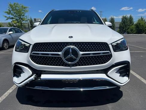 Used 2024 Mercedes-Benz GLE 450 4MATIC image 3