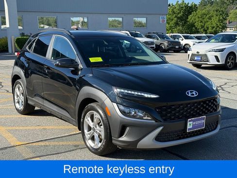 Used 2023 Hyundai Kona SEL AWD/4WD image 8