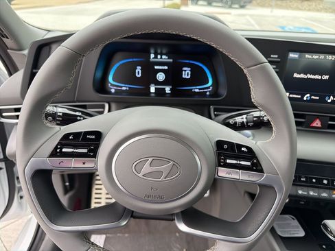 New 2026 Hyundai Elantra Sport FWD image 20