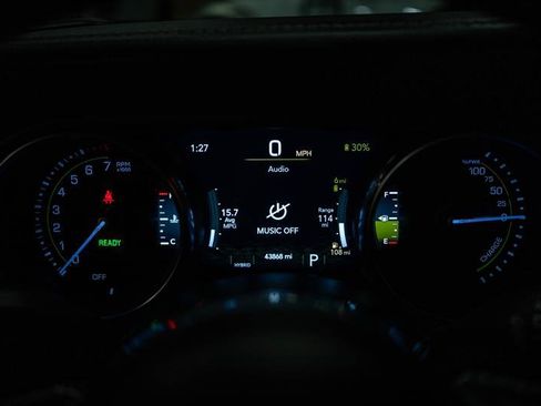 Used 2021 Jeep Wrangler Unlimited Sahara w/ Cold Weather Group image 16