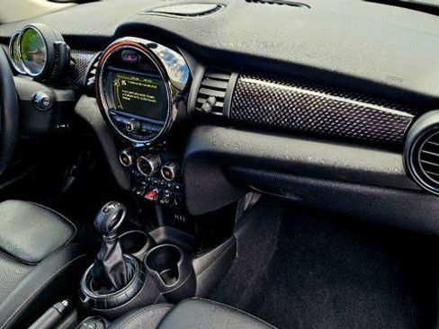 Used 2017 MINI Cooper S FWD image 31