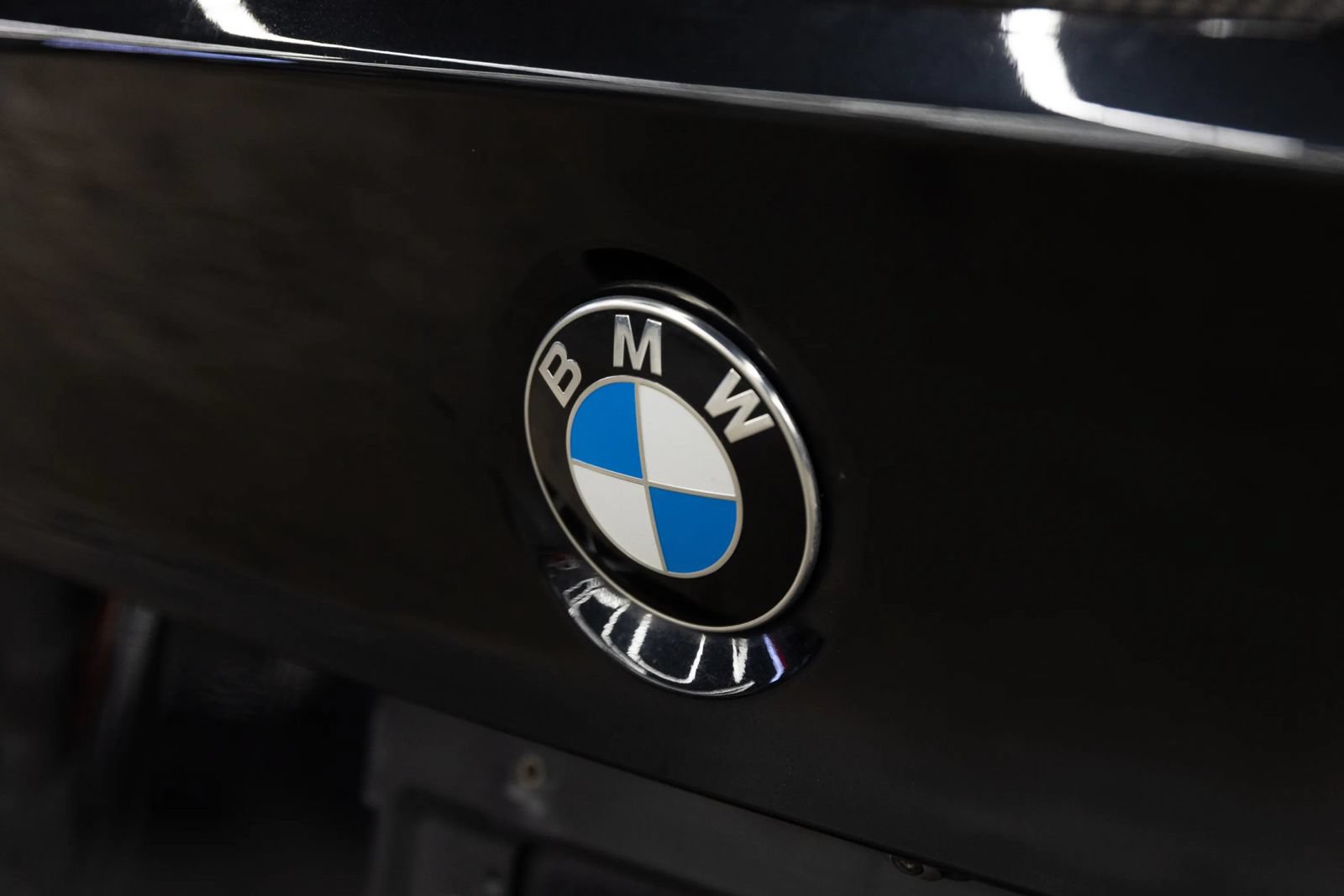 Used 2019 BMW M4 CS w/ Executive Package RWD image 26