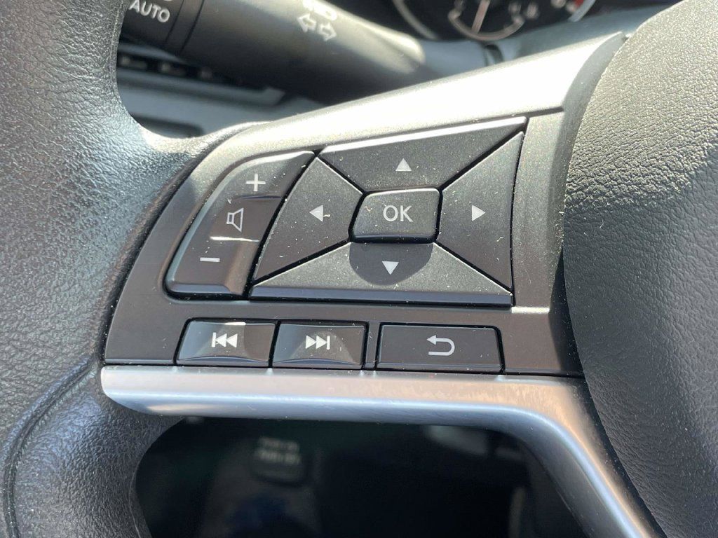 Used 2025 Nissan Altima 2.5 SV w/ SV Special Edition Package FWD image 30