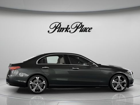 Used 2026 Mercedes-Benz C 300 Sedan image 23
