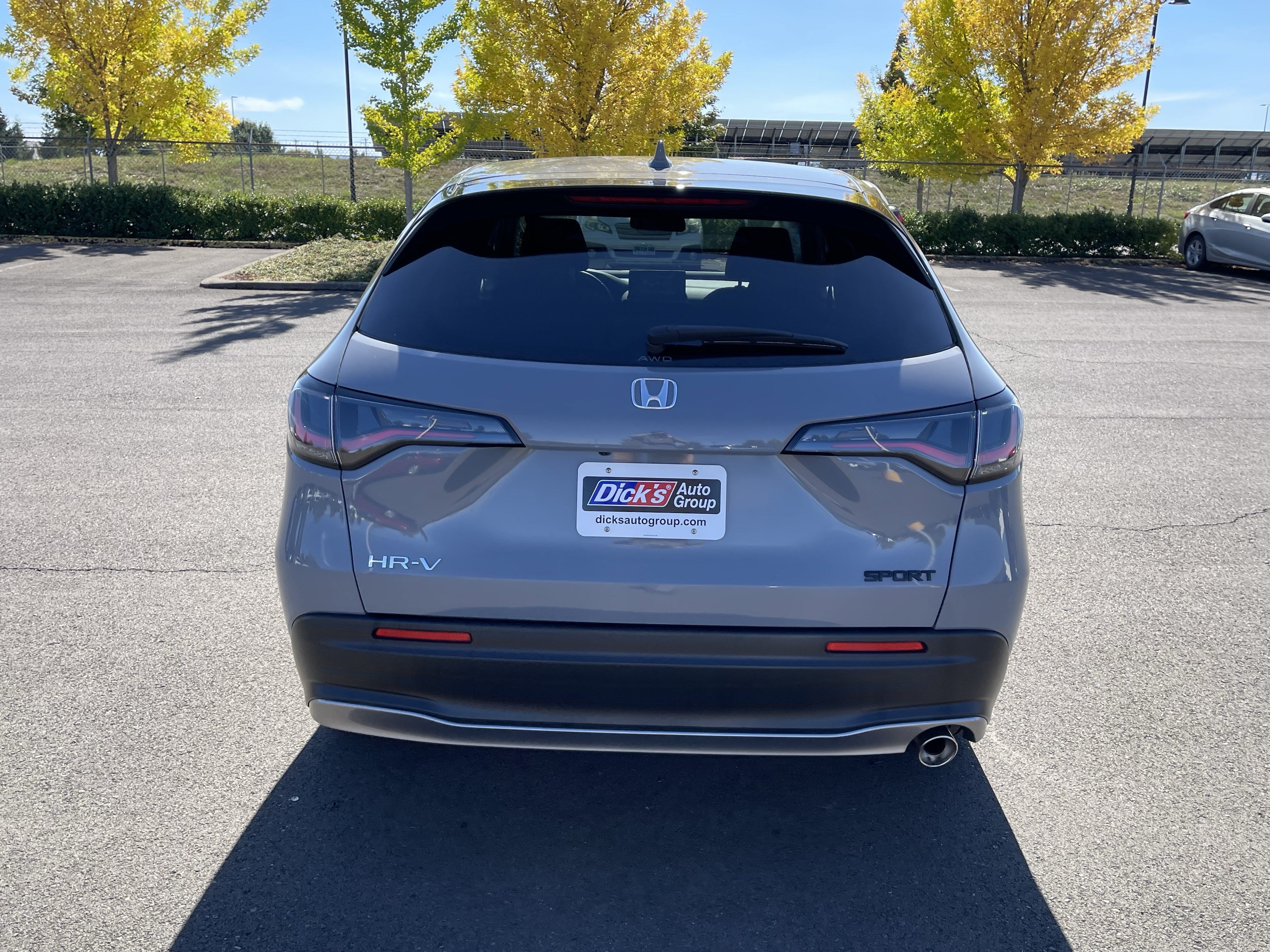 Used 2025 Honda HR-V Sport image 4