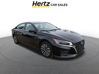 Used 2024 Nissan Altima 2.5 SV video 1