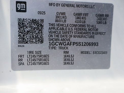 New 2025 Chevrolet Express 2500 w/ Driver Convenience Package image 32