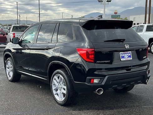 Used 2024 Honda Passport EX-L image 7