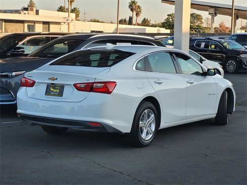 Used 2023 Chevrolet Malibu LT image 4