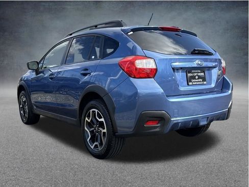 Used 2017 Subaru Crosstrek 2.0i Premium image 6
