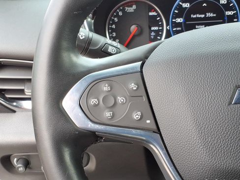 Used 2023 Chevrolet Traverse High Country AWD/4WD image 17