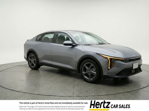 Used 2025 Kia K4 FWD image 1