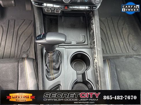 Used 2023 Dodge Durango R/T w/ Hemi Orange Plus Package image 37