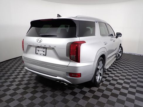 Used 2021 Hyundai Palisade Limited FWD image 19