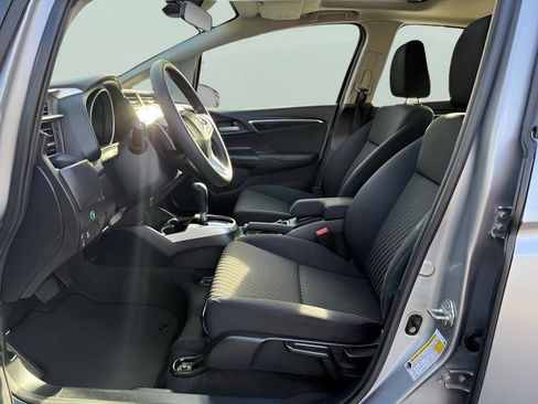 Used 2019 Honda Fit EX image 27