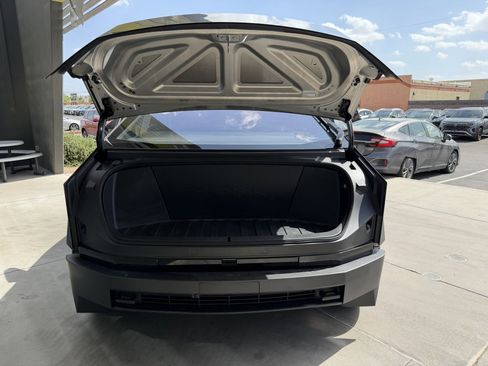 Used 2025 Tesla Cybertruck AWD Crew Cab image 47