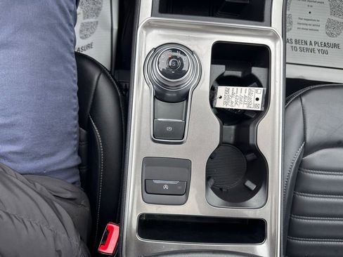 Used 2023 Ford Edge SEL w/ Convenience Package image 18