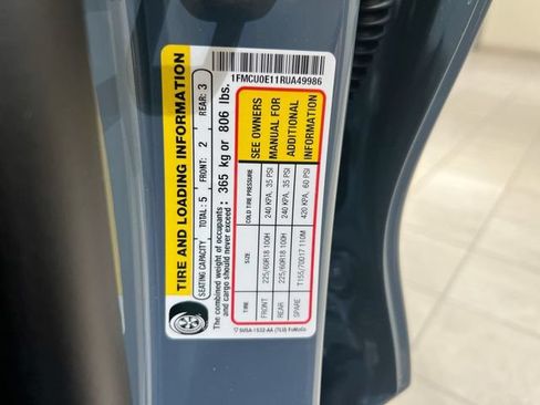 Used 2024 Ford Escape SE FWD image 23