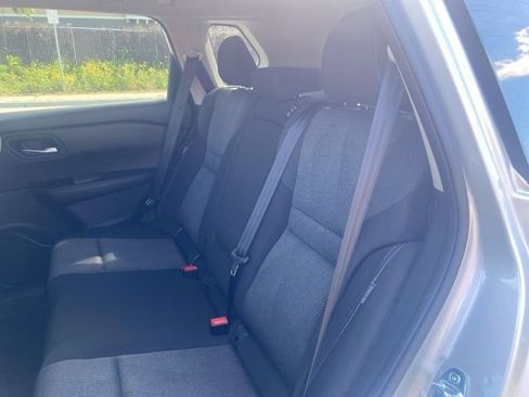 Used 2024 Nissan Rogue SV image 8