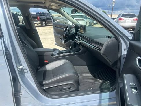 Used 2024 Honda Civic Touring image 21