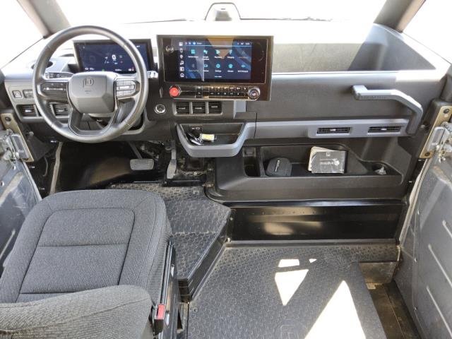 Used 2024 Chevrolet Brightdrop 600 w/ Commercial Equipment Package AWD/4WD image 7