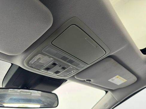 Used 2017 Honda CR-V EX image 32