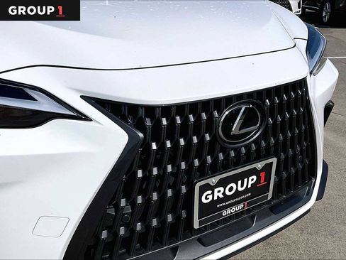 Certified 2026 Lexus NX 350 AWD w/ Accessory Package (Z1) image 27
