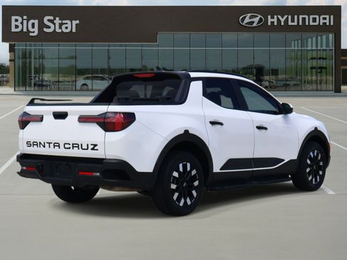 Certified 2025 Hyundai Santa Cruz SEL FWD image 4