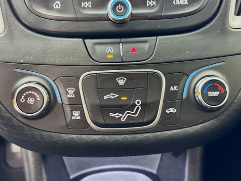 Used 2025 Chevrolet Malibu RS image 19