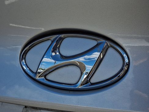 Used 2013 Hyundai Tucson GLS AWD/4WD image 28