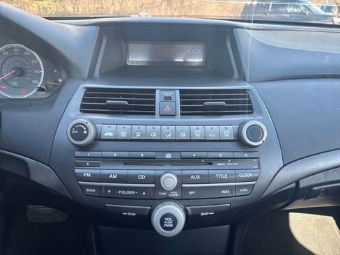 Used 2010 Honda Accord LX image 14