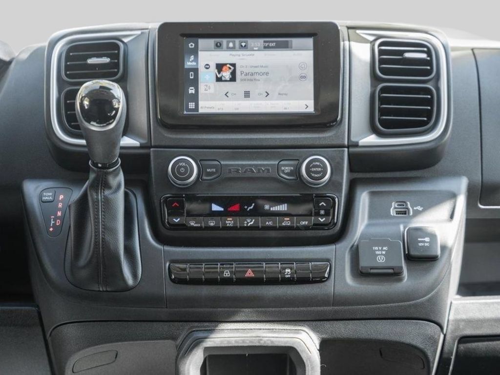 New 2025 RAM ProMaster 2500 w/ Quick Order Package 22G SLT FWD image 18