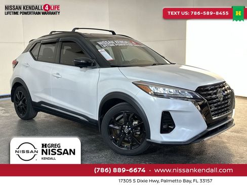 Used 2021 Nissan Kicks SR w/ Interior Electronics Package image 1