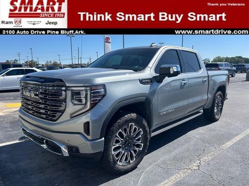 Used 2025 GMC Sierra 1500 Denali Ultimate AWD/4WD image 1