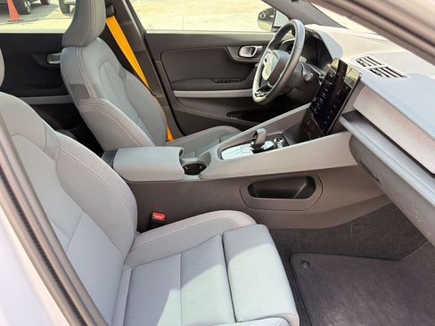 Used 2023 Polestar Polestar 2 Performance w/ Pilot Pack image 28