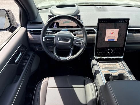 New 2025 GMC Sierra EV Denali image 30