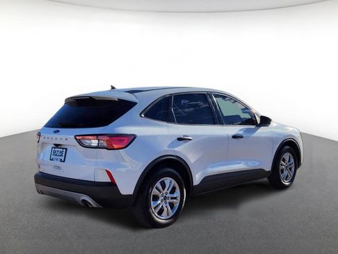 Used 2022 Ford Escape S FWD image 3